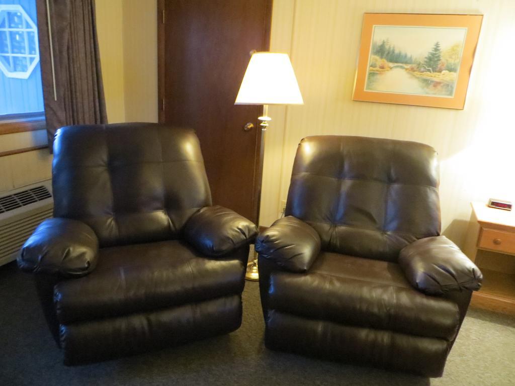 Midtown Western Inn - Kearney Kültér fotó