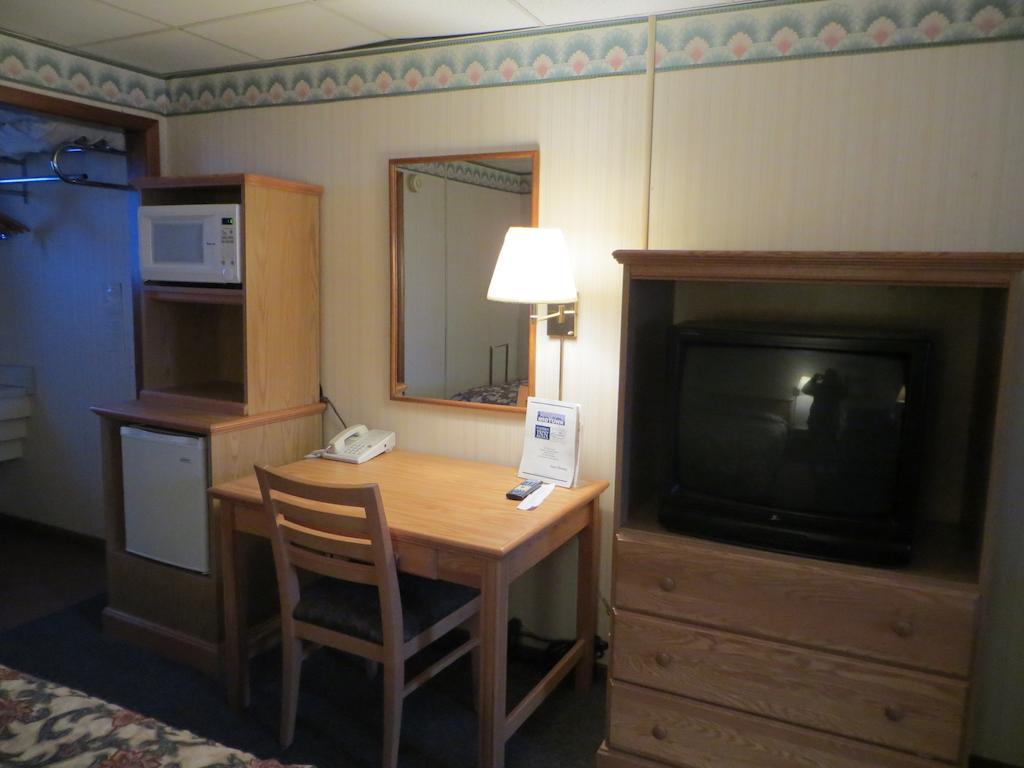 Midtown Western Inn - Kearney Szoba fotó